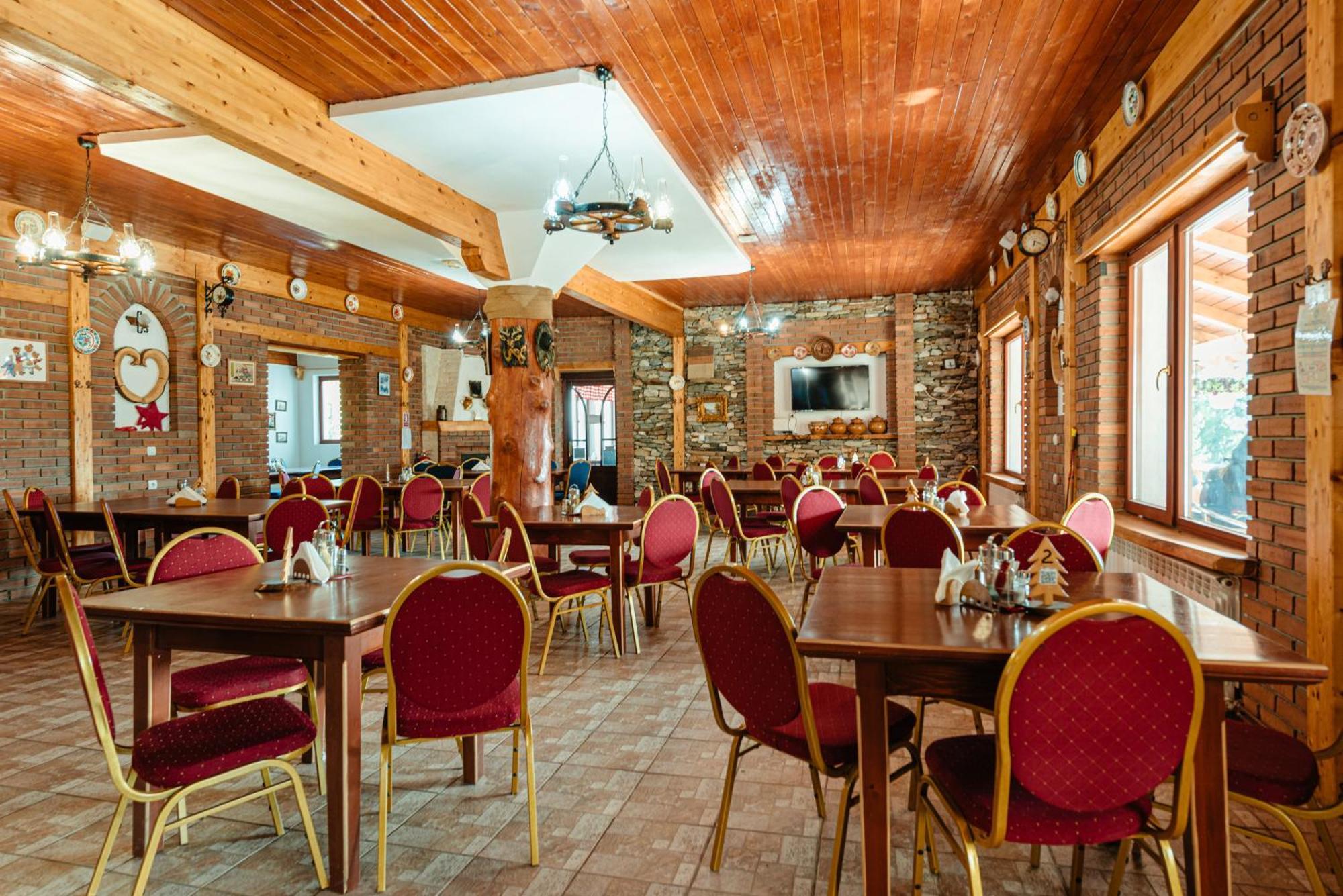 Complex Turistic Alpina Blazna Sant Hotel Bagian luar foto