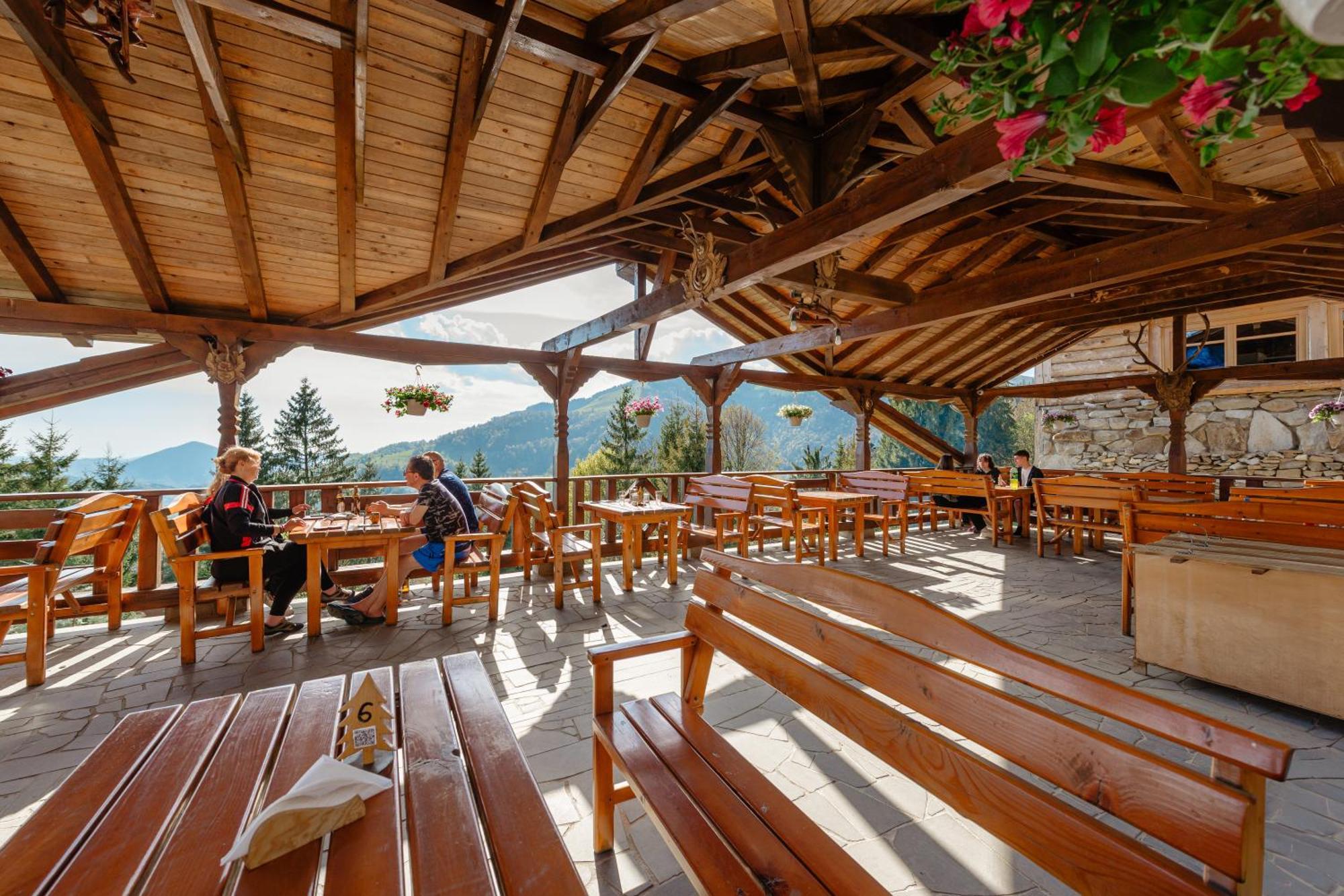 Complex Turistic Alpina Blazna Sant Hotel Bagian luar foto