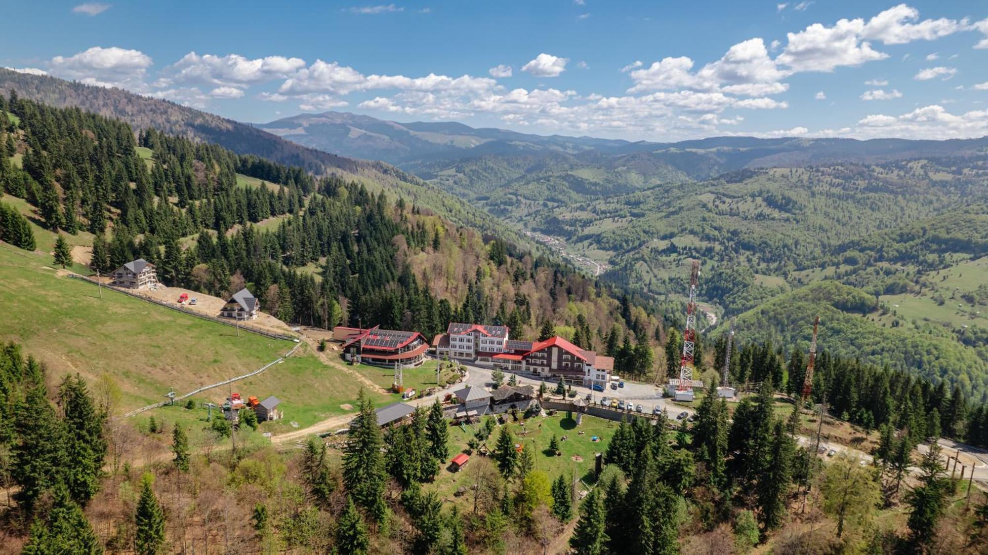 Complex Turistic Alpina Blazna Sant Hotel Bagian luar foto